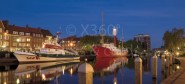 XL-Postkarte Emden Hafen Abend 