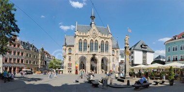 XL-Postkarte Erfurt Fischmarkt mit Rathaus 