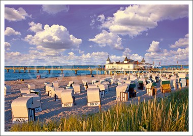 Postkarte Seebrücke mit Strandkörben 