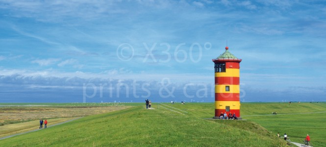 XL-Postkarte Pilsum Leuchtturm 